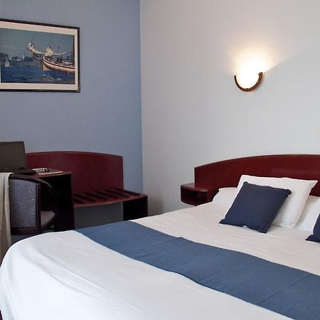 Hotel Le Ty-Lann Saint-Avé Dış mekan fotoğraf