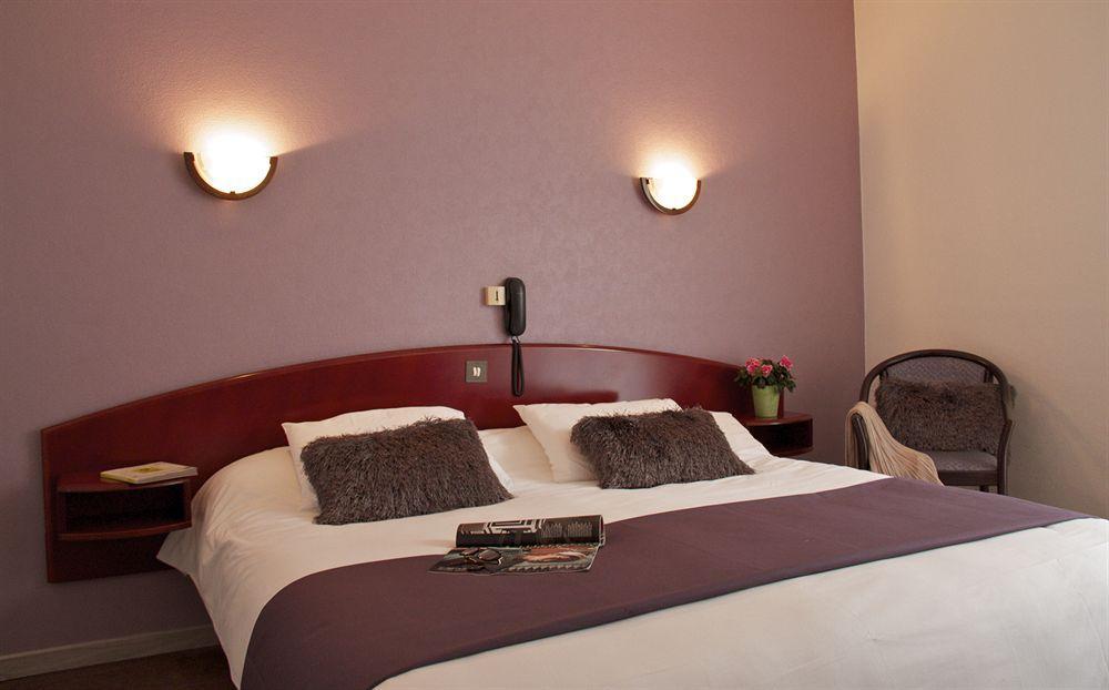 Hotel Le Ty-Lann Saint-Avé Dış mekan fotoğraf