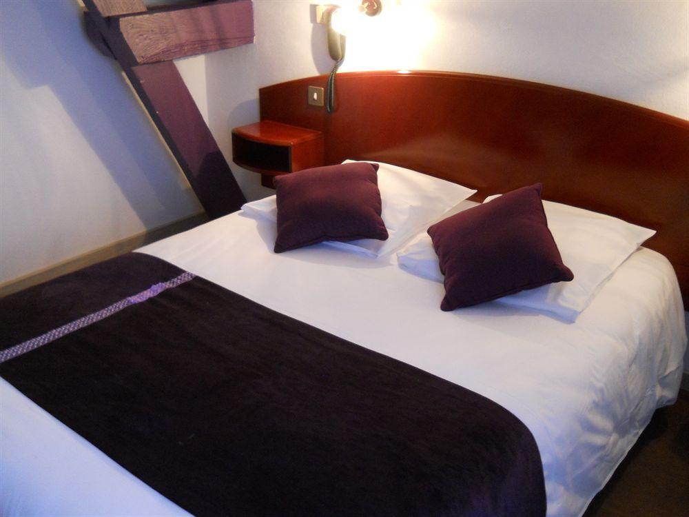 Hotel Le Ty-Lann Saint-Avé Dış mekan fotoğraf