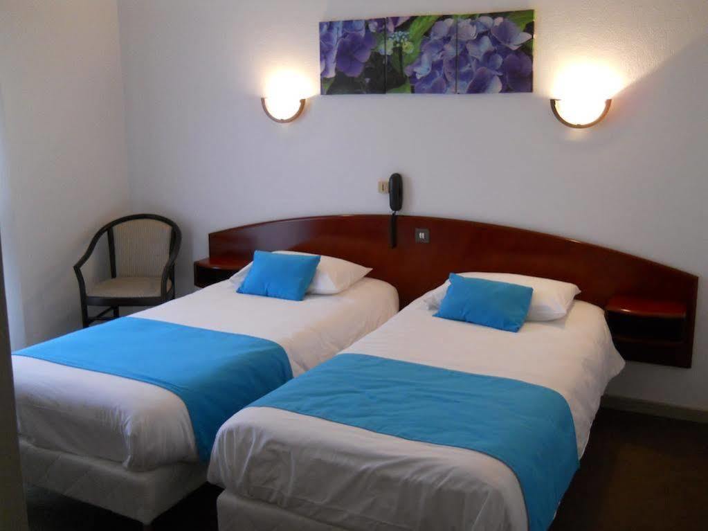 Hotel Le Ty-Lann Saint-Avé Dış mekan fotoğraf